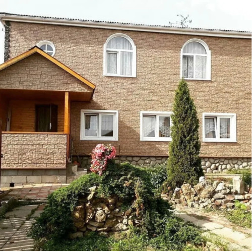 Сайдинг вініловий Ю-Пласт Stone House Сланець Бурий подвійний замок