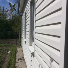 Сайдинг виниловый Ю-Пласт Корабельный брус Белый