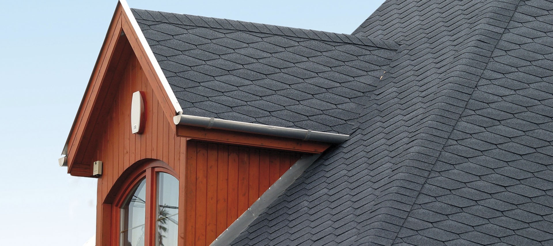 IKO Битумная черепица Monarch Diamant (01) Black